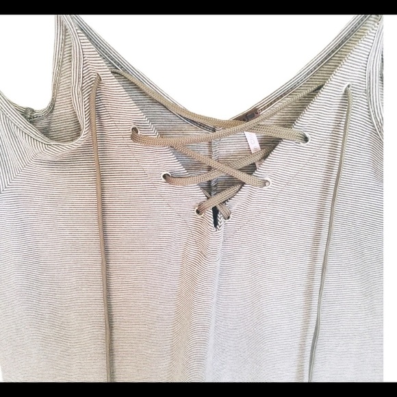 POOF! (Nordstrom) Cold Shoulder Mini Dress With Lace Up Detail Grey Stripe Large - Picture 8 of 13